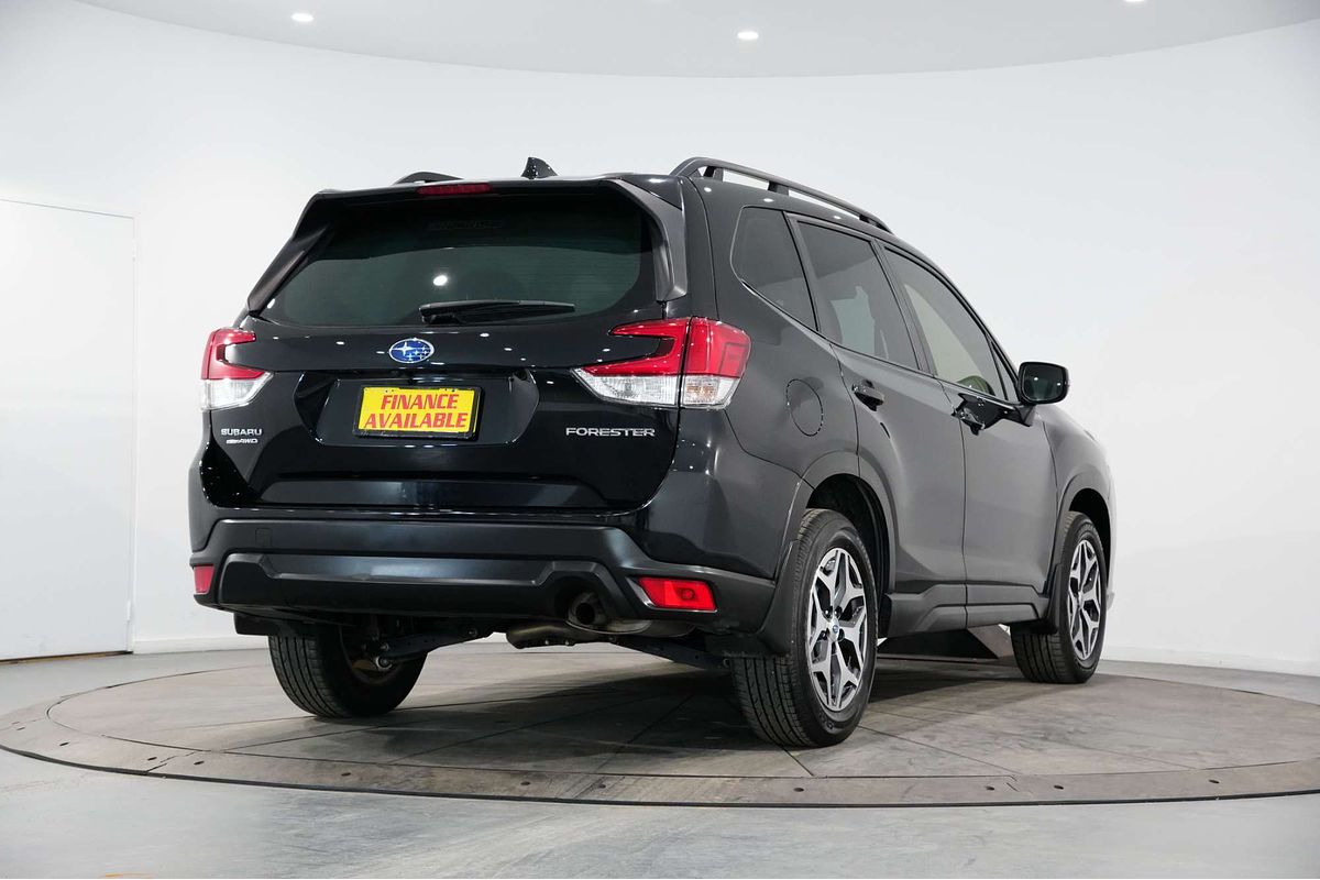2023 Subaru Forester 2.5i S5