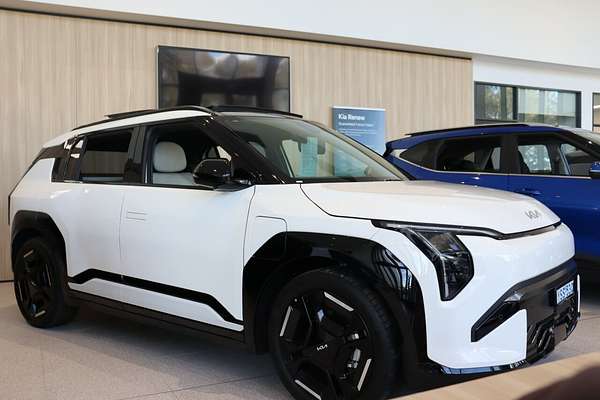 2025 Kia EV3 GT-Line Long Range SV