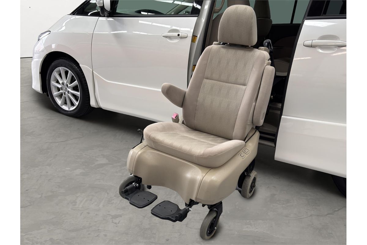 2010 Toyota Estima Aeras