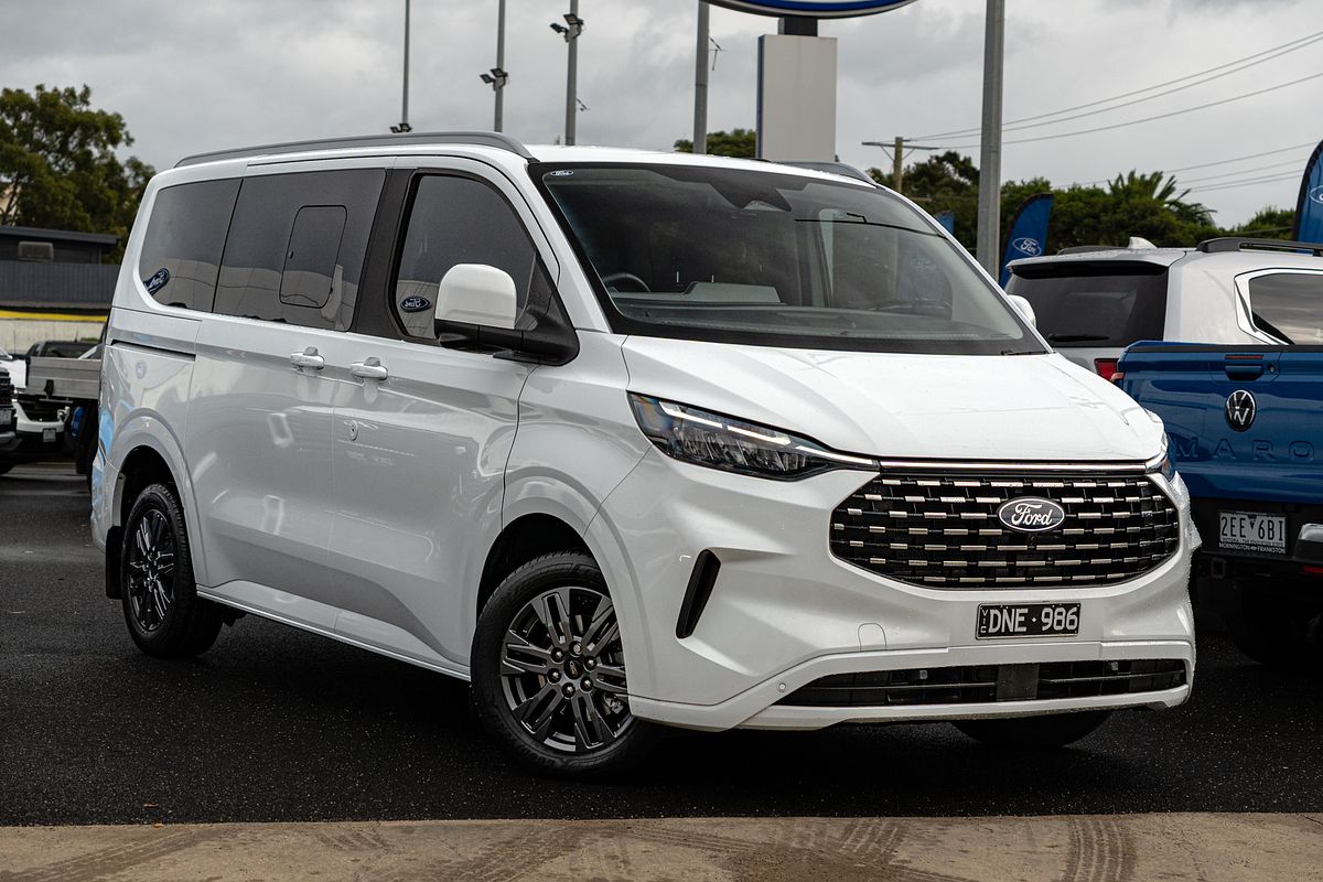 2024 Ford Tourneo Titanium X AV SWB