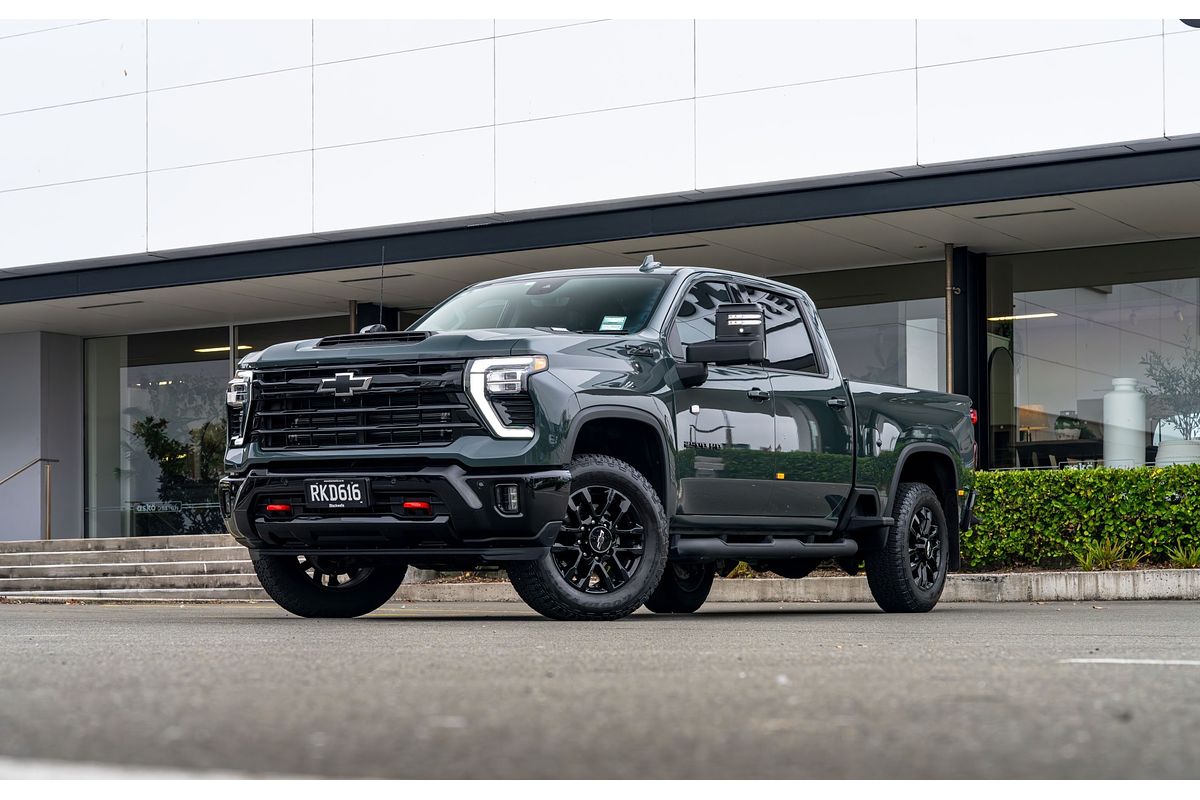 2025 Chevrolet Silverado 2500 HD LTZ Premium