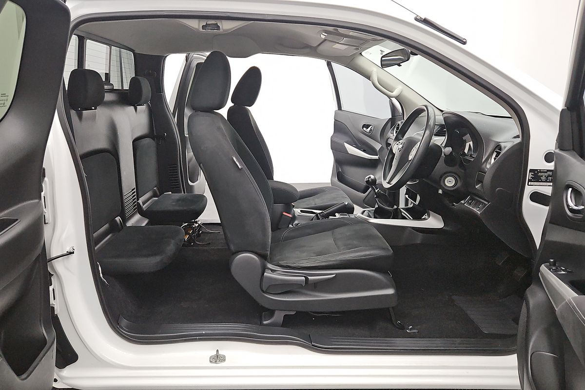 2018 Nissan Navara RX D23 Series 3 Rear Wheel Drive