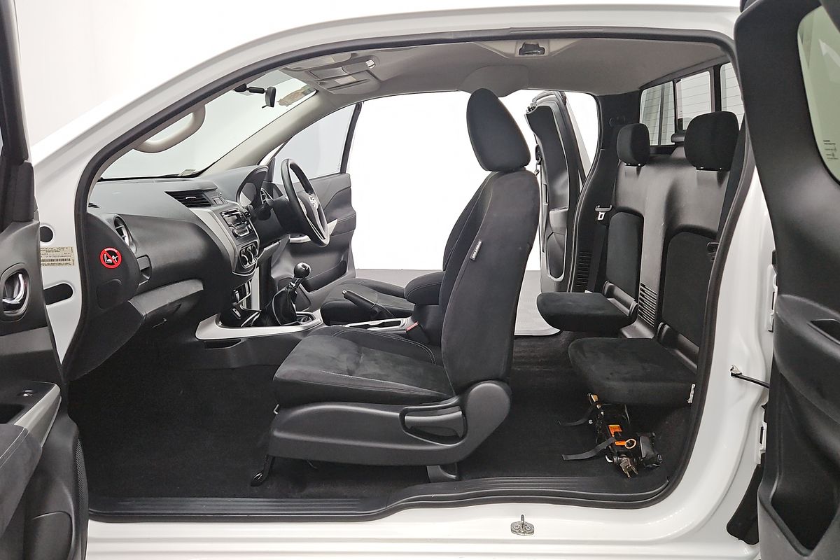 2018 Nissan Navara RX D23 Series 3 Rear Wheel Drive