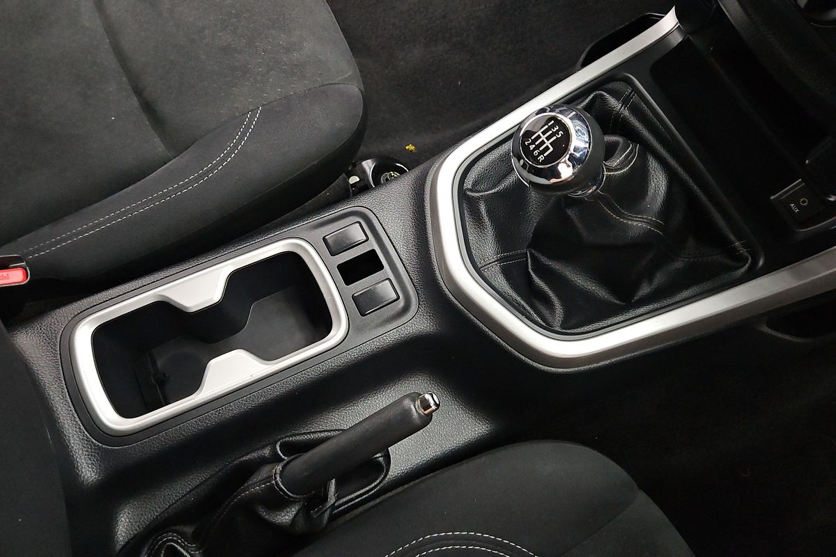 2018 Nissan Navara RX D23 Series 3 Rear Wheel Drive