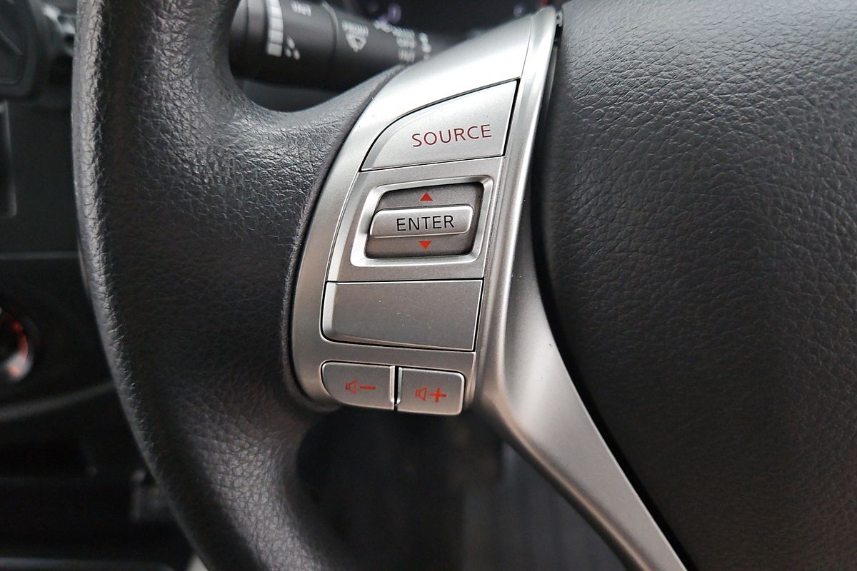 2018 Nissan Navara RX D23 Series 3 Rear Wheel Drive