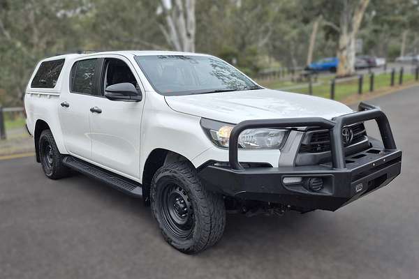 2021 Toyota Hilux SR GUN126R 4X4