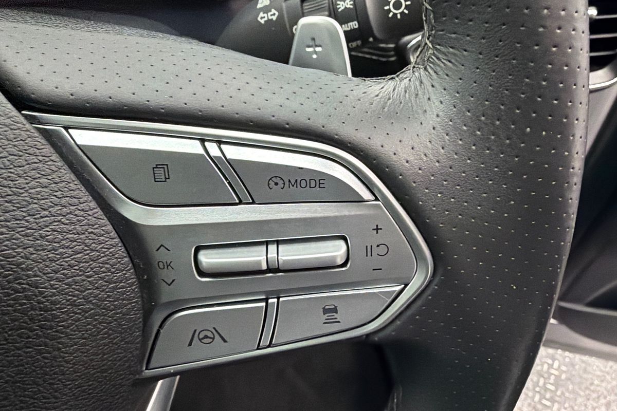 2023 Hyundai Santa Fe Hybrid Highlander TM.V4