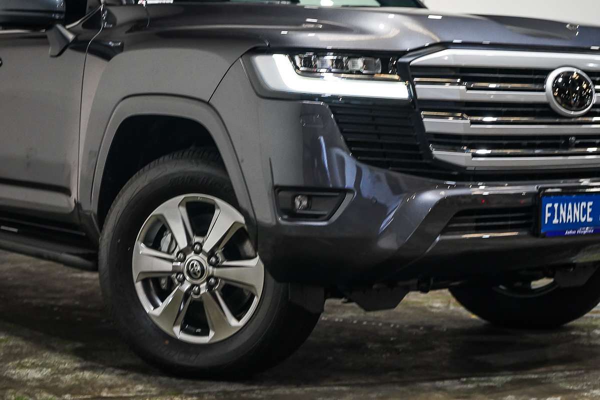 2026 Toyota Landcruiser VX FJA300R