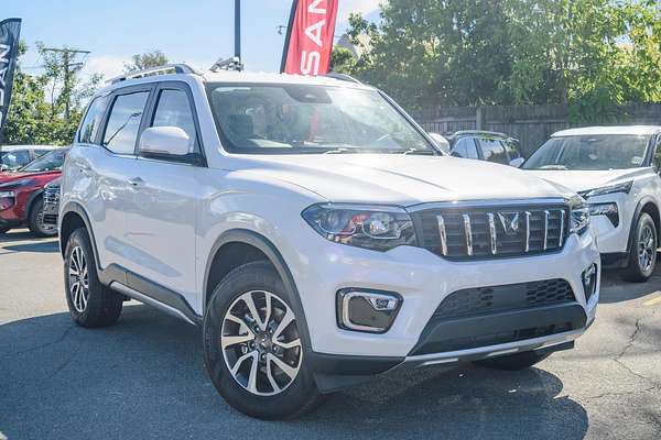 2025 Mahindra Scorpio Z8L+