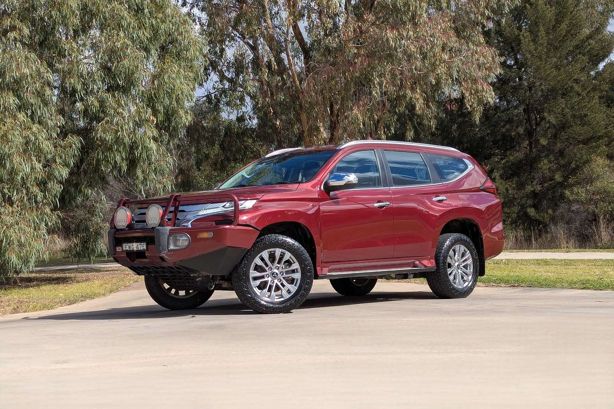 2022 Mitsubishi Pajero Sport GLX QF