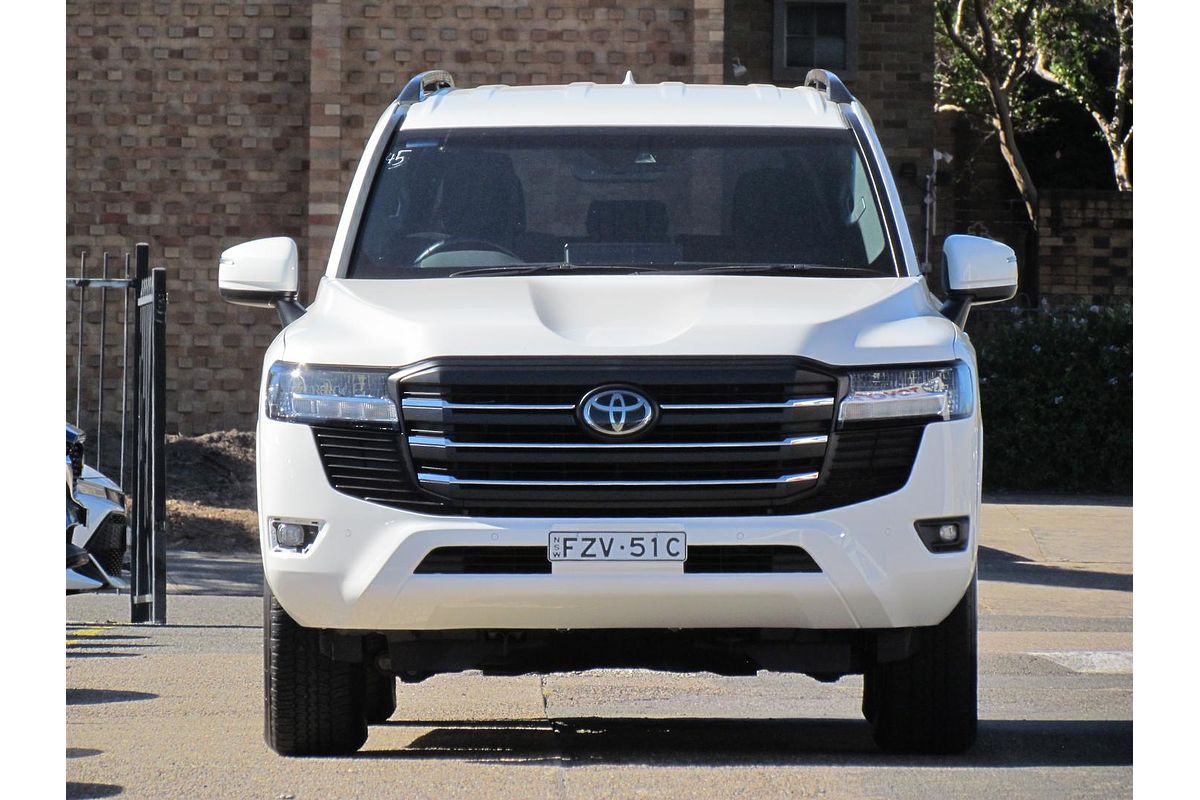 2023 Toyota Landcruiser GXL FJA300R