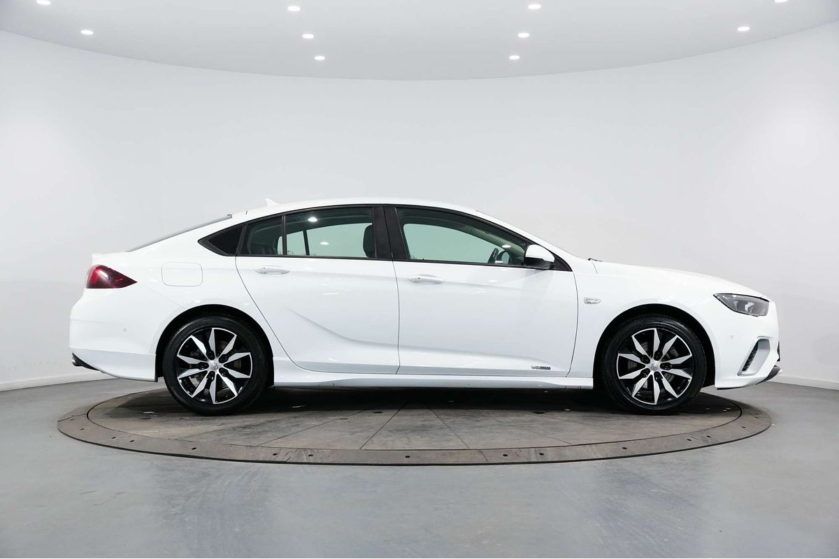 2020 Holden Commodore RS ZB