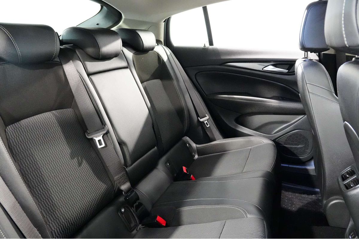2020 Holden Commodore RS ZB