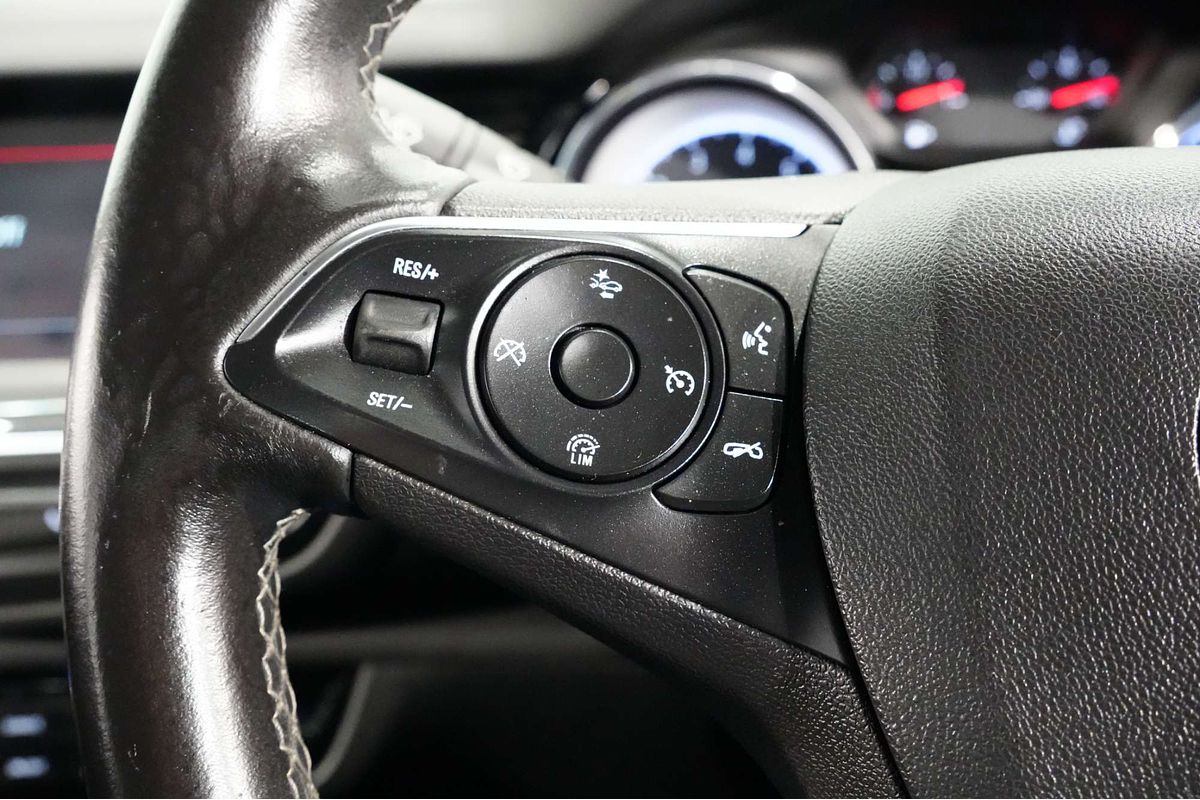 2020 Holden Commodore RS ZB