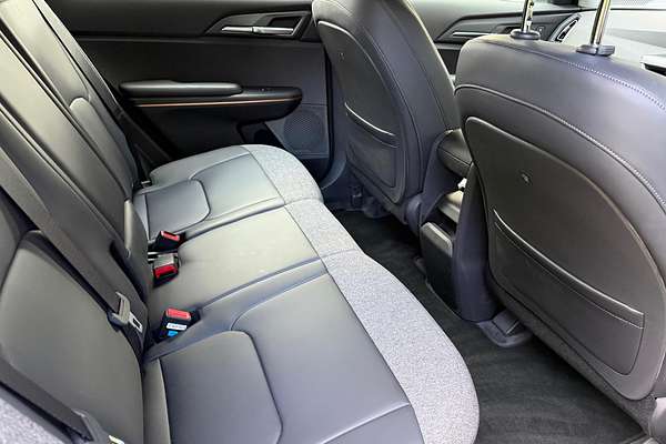 2024 Kia EV5 Air Standard Range OVc thumb-14