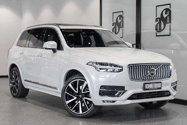 2022 Volvo XC90 Ultimate B6 Bright