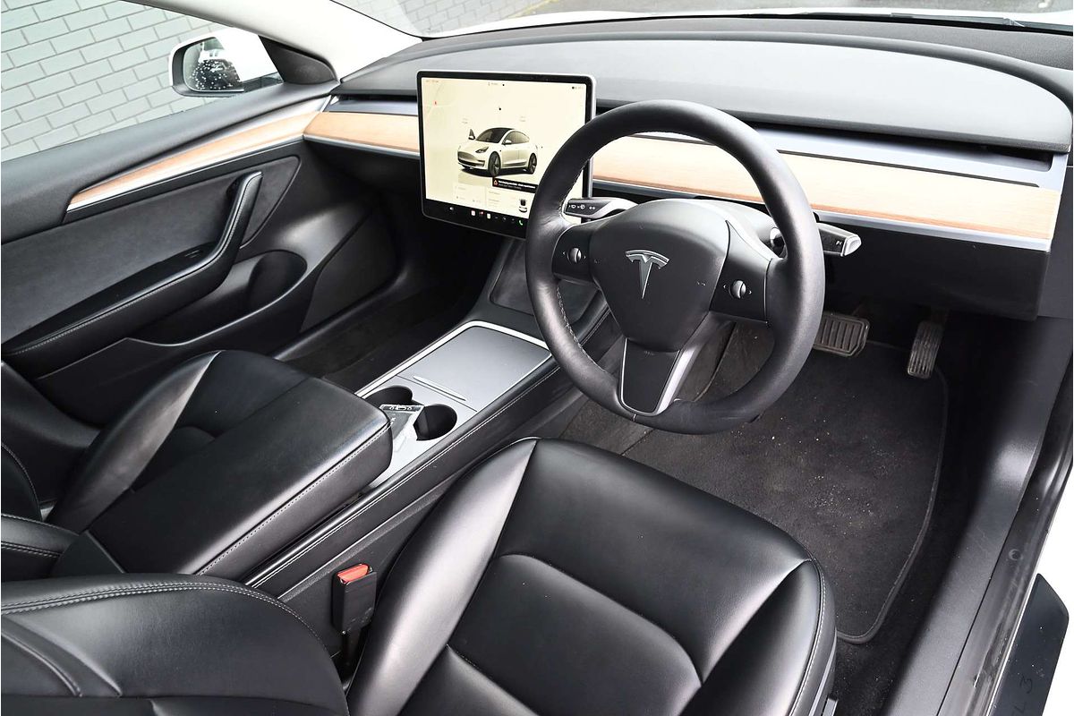 2022 Tesla Model 3 Rear-Wheel Drive