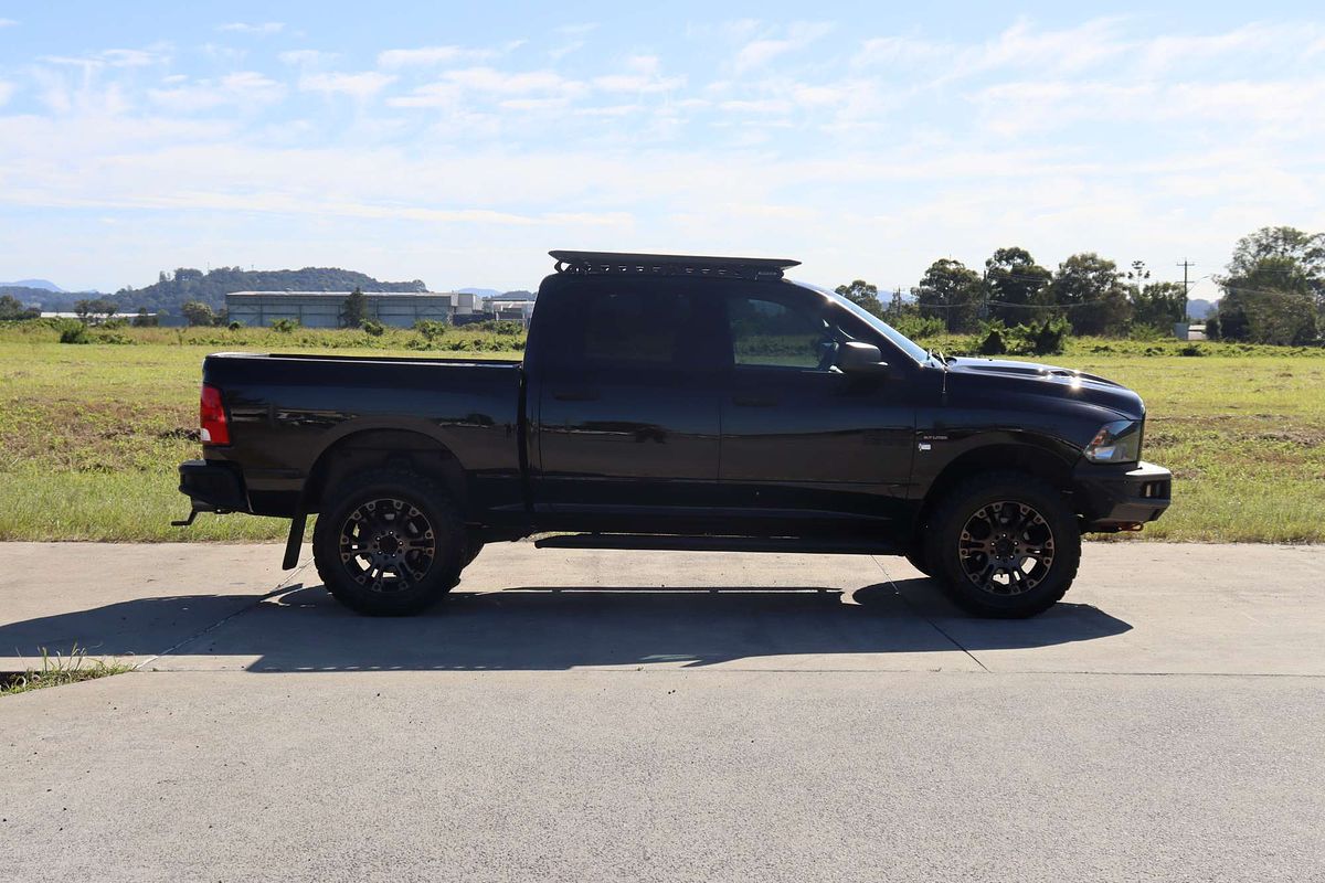 2022 RAM 1500 Express DS 4X4 SWB