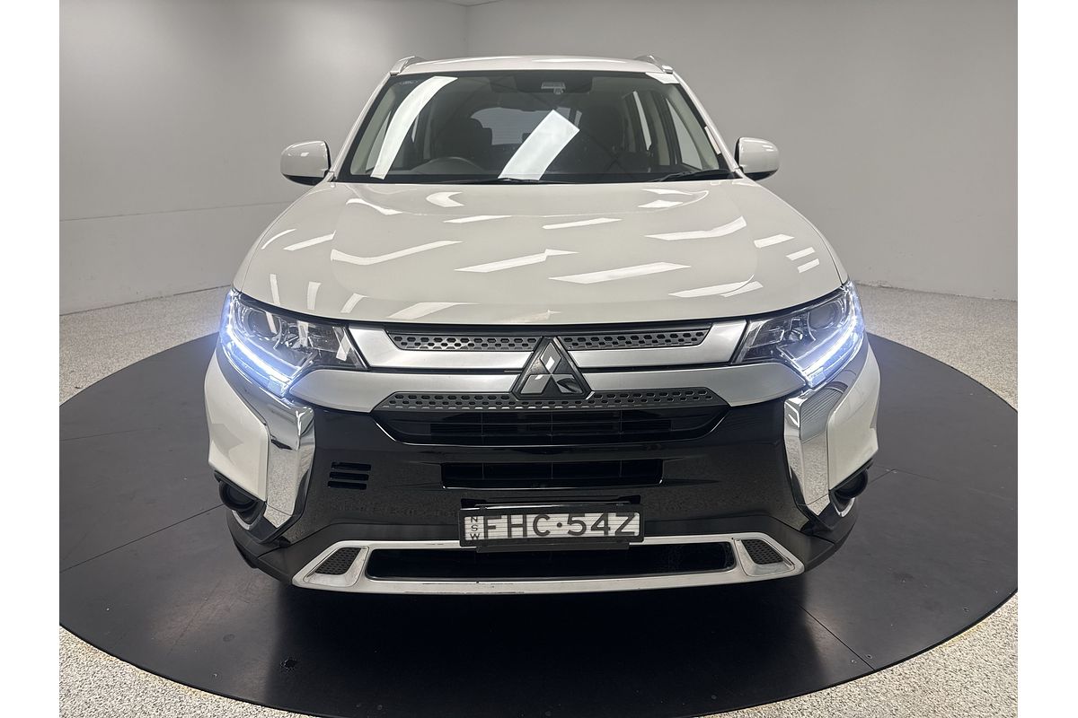 2020 Mitsubishi Outlander ES ZL