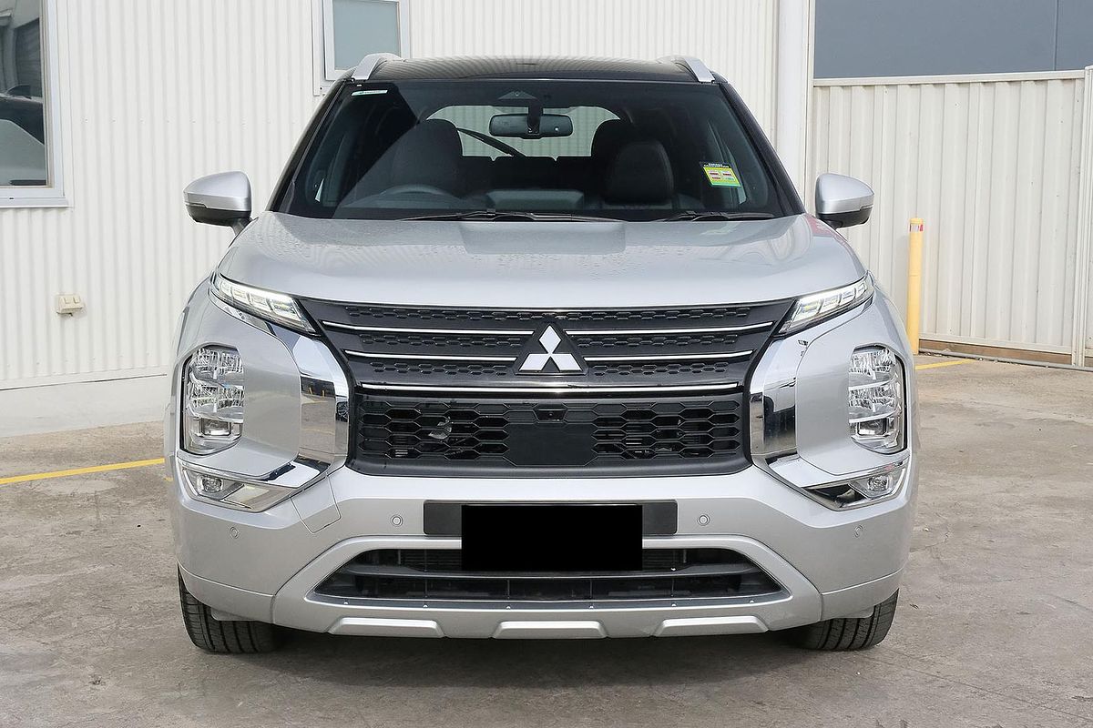 2025 Mitsubishi Outlander PHEV Exceed Tourer ZM