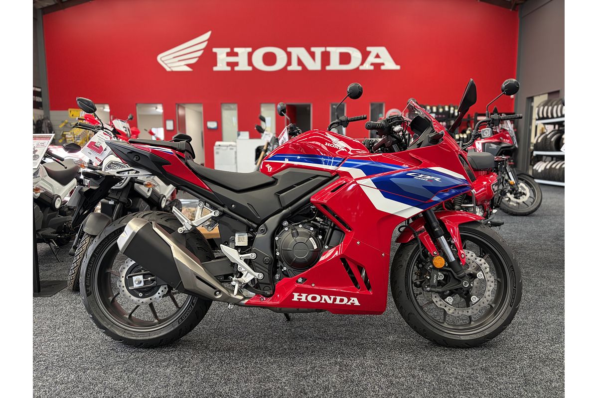2026 Honda CBR500R