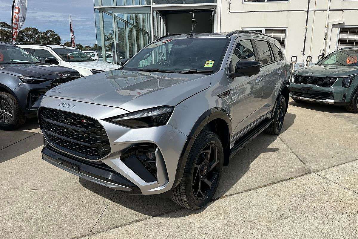 2026 Isuzu MU-X X-TERRAIN