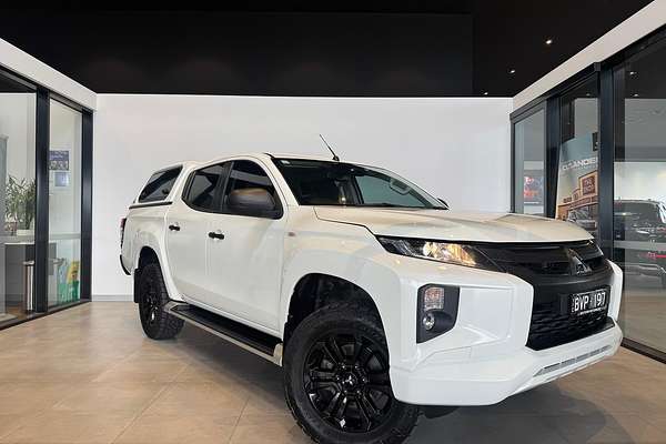 2022 Mitsubishi Triton GLX-R MR Rear Wheel Drive