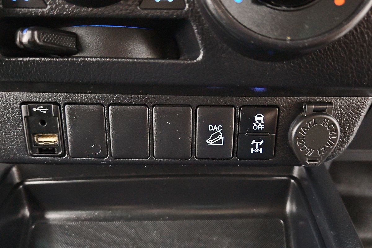 2022 Toyota Hilux SR GUN126R 4X4
