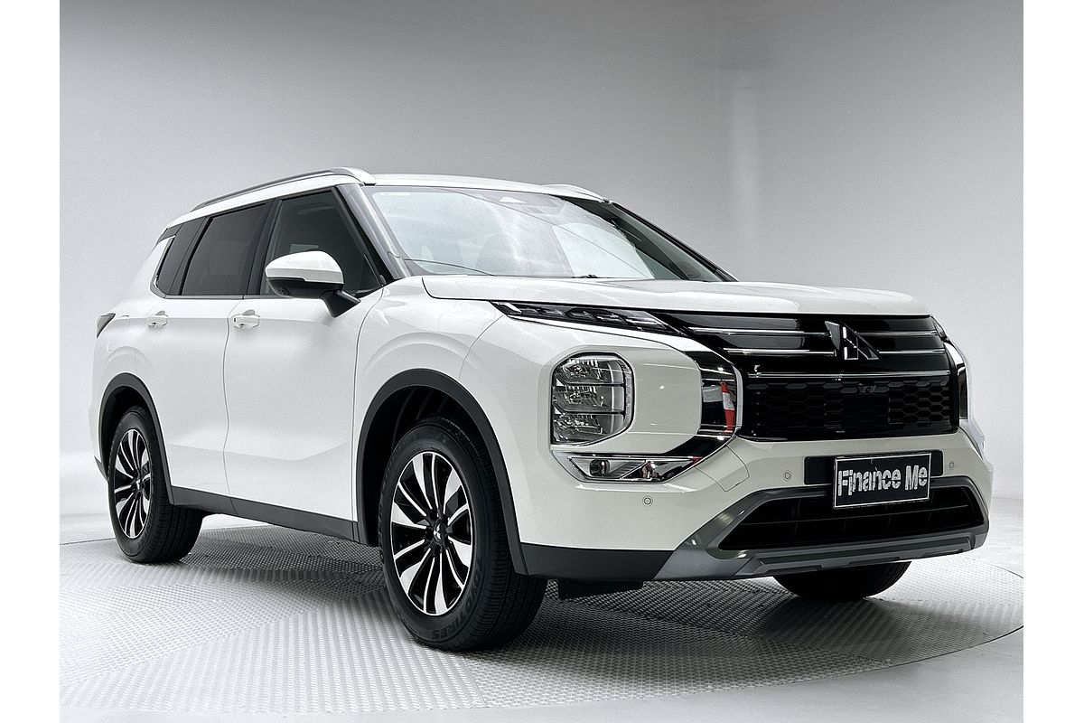 2025 Mitsubishi Outlander LS ZM