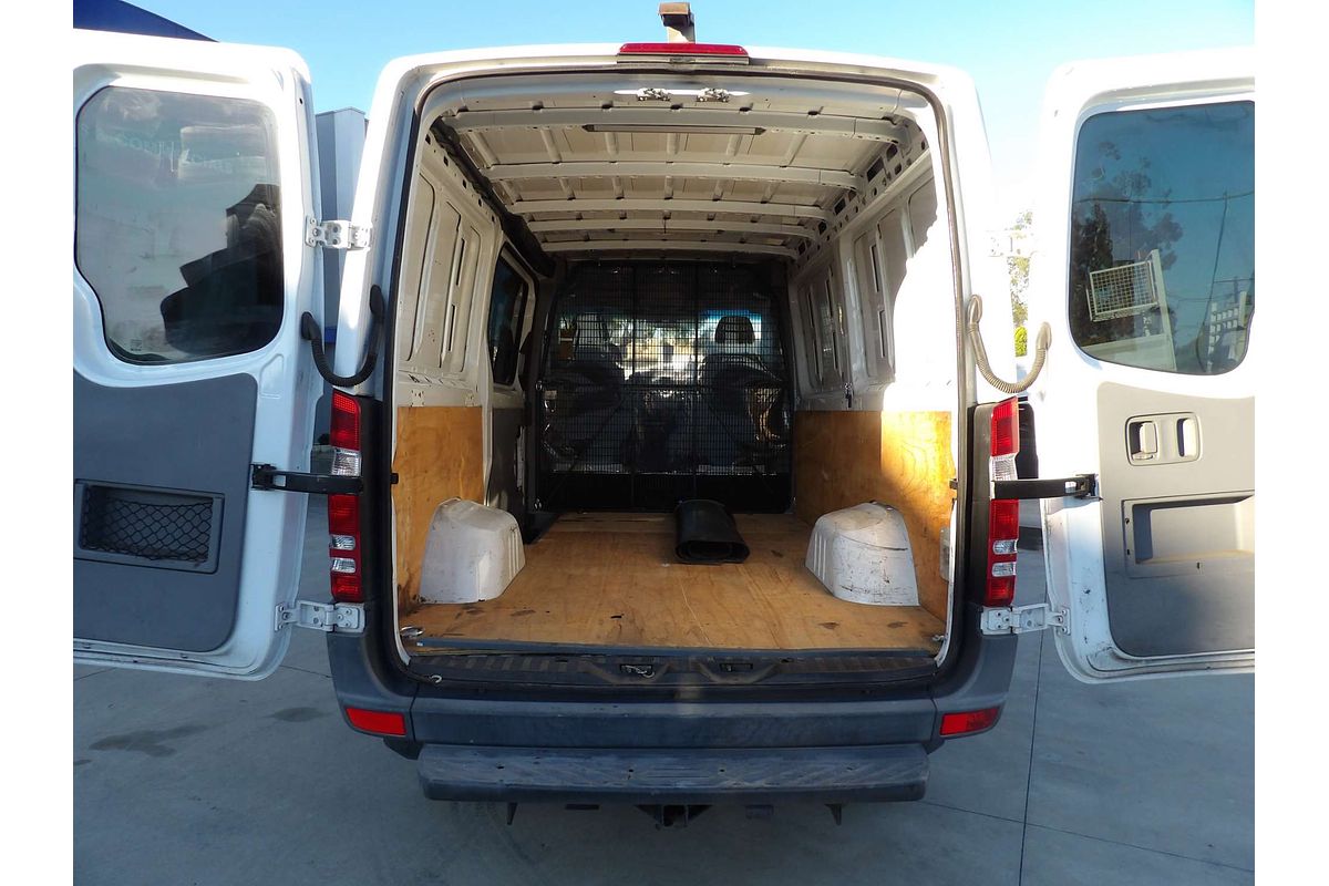 2013 Mercedes-Benz Sprinter 416CDI NCV3 MWB Low Roof