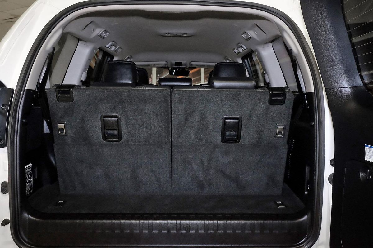 2021 Toyota Landcruiser Prado VX GDJ150R image 21