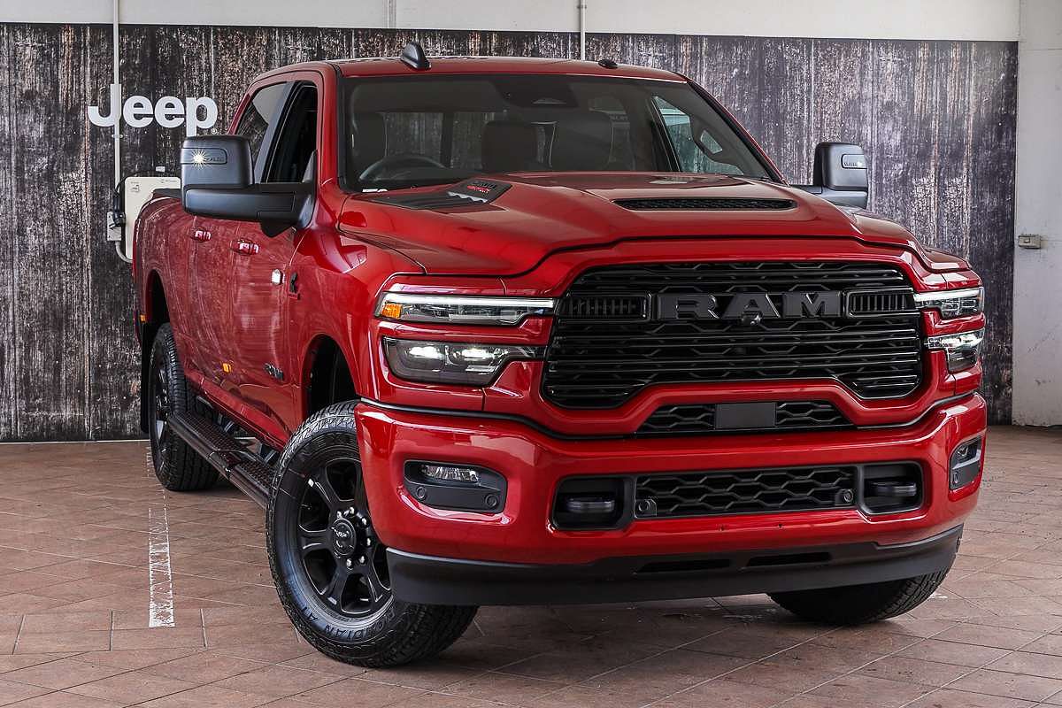 2026 RAM 2500 Laramie DJ 4X4