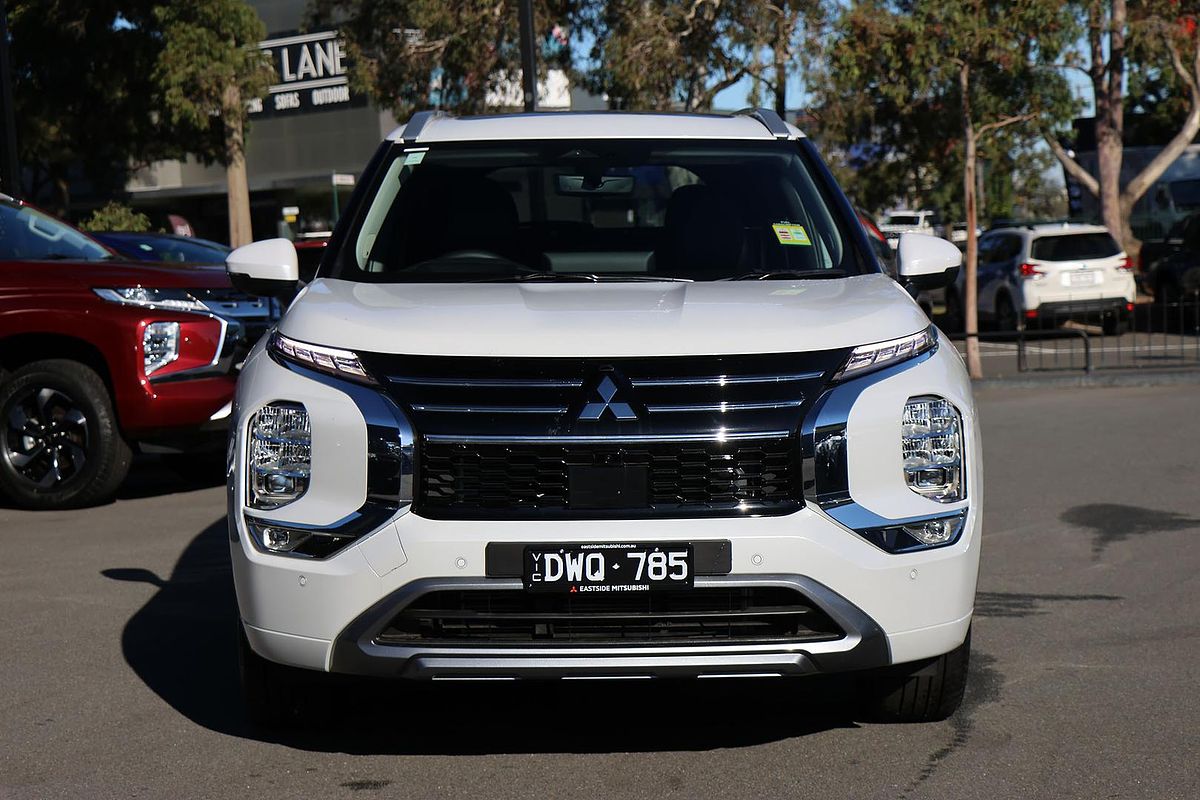 2025 Mitsubishi Outlander Exceed ZM