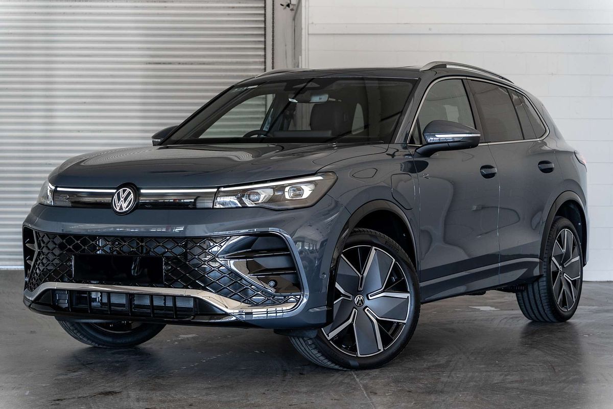 2026 Volkswagen Tiguan 200TSI eHybrid R-Line CT