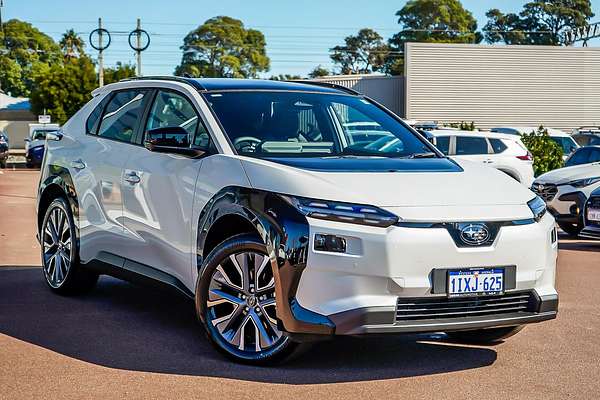 2026 Subaru Solterra AWD Touring E1-1