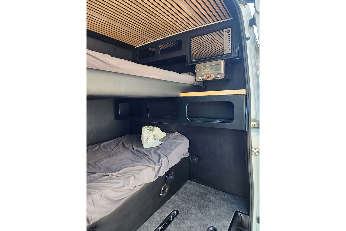 2022 Volkswagen Crafter 50 TDI410 SY1 LWB High Roof image 25