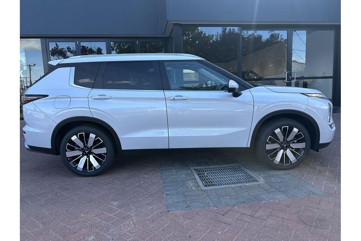 2025 Mitsubishi Outlander Aspire ZM