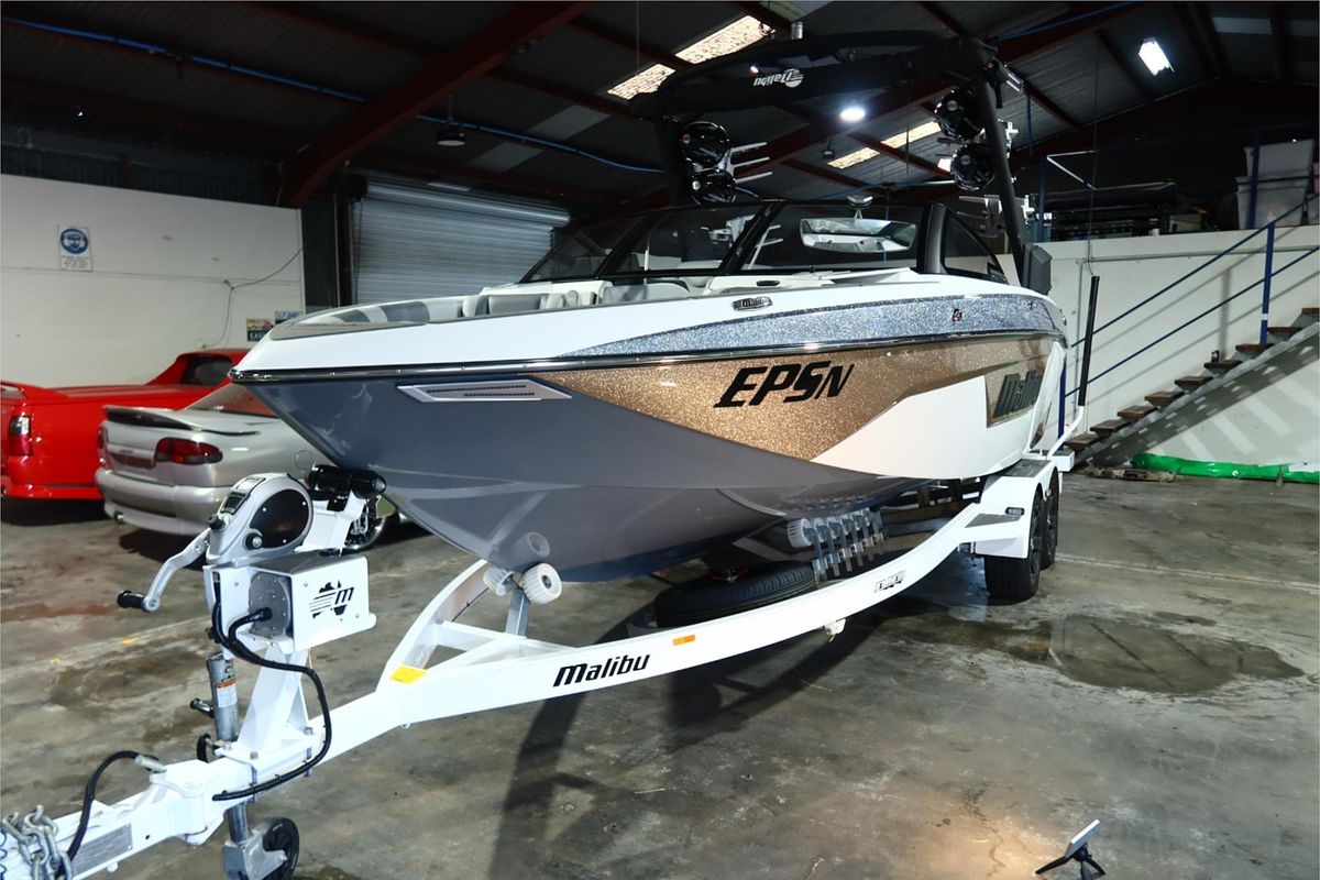 2021 MALIBU Wakesetter 23 LSV