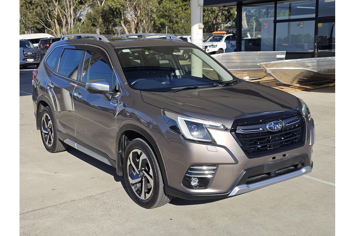 2023 Subaru Forester Hybrid S S5