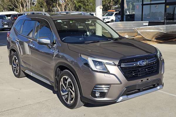 2023 Subaru Forester Hybrid S S5