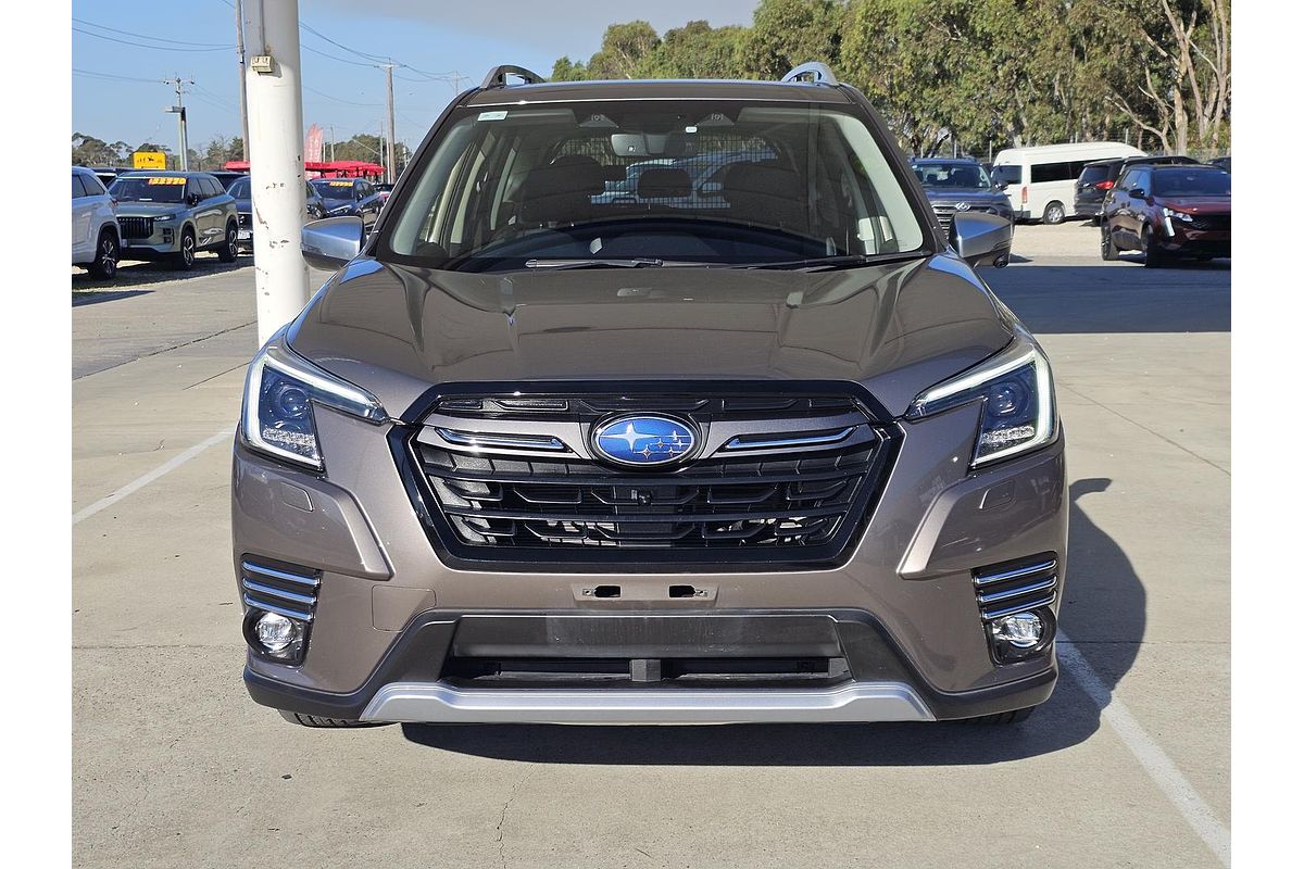 2023 Subaru Forester Hybrid S S5
