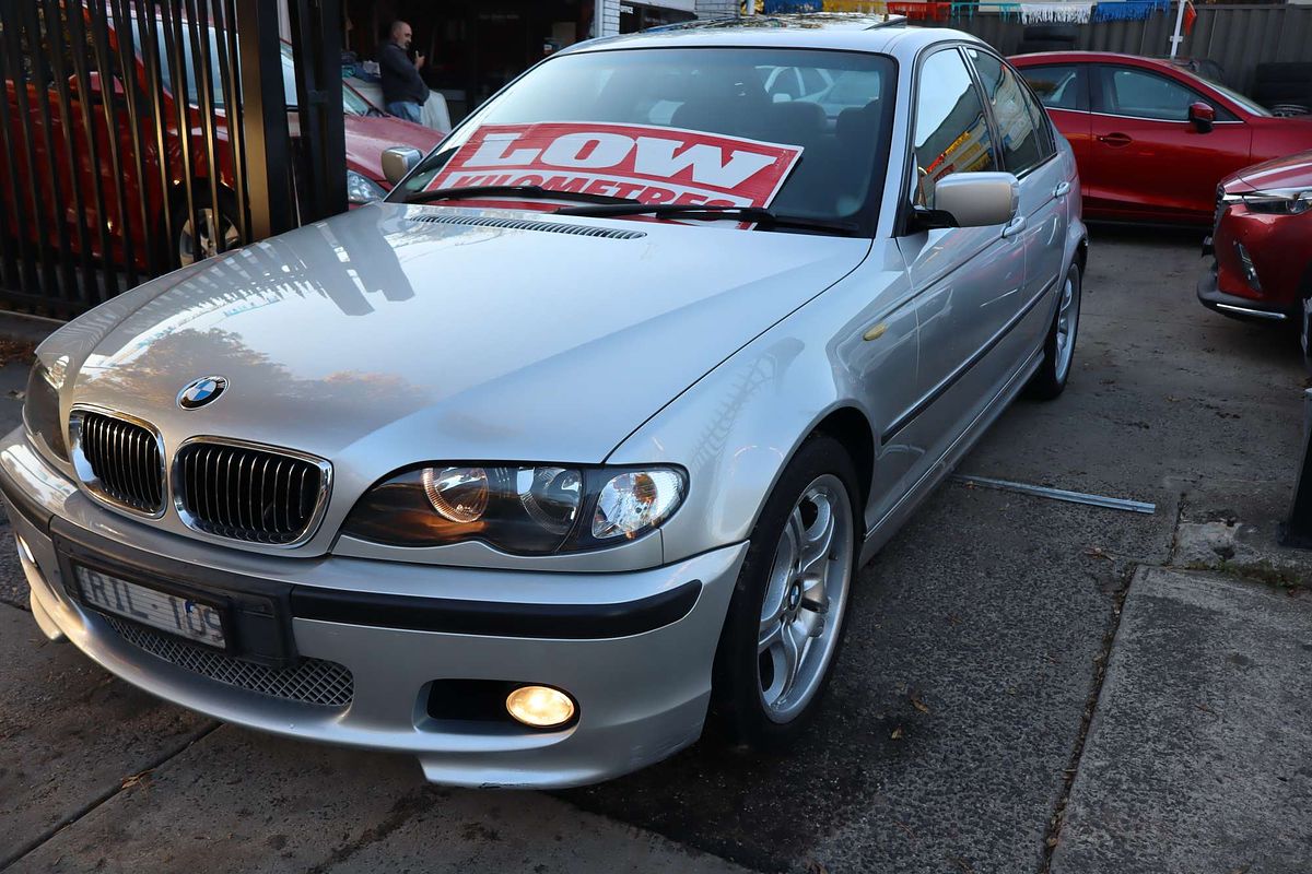 2002 BMW 3 Series 325i E46