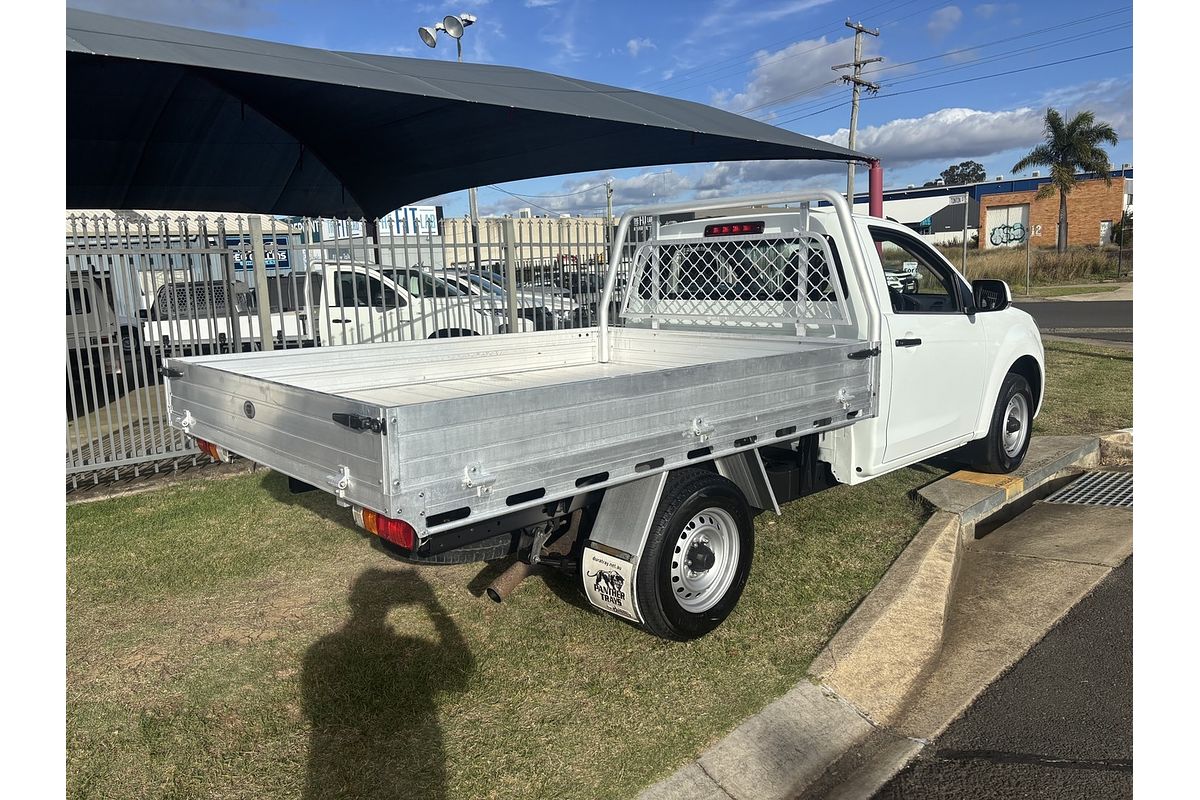 2017 Isuzu D-MAX SX Rear Wheel Drive