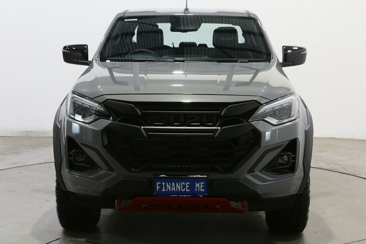 2025 Isuzu D-MAX BLADE 4X4