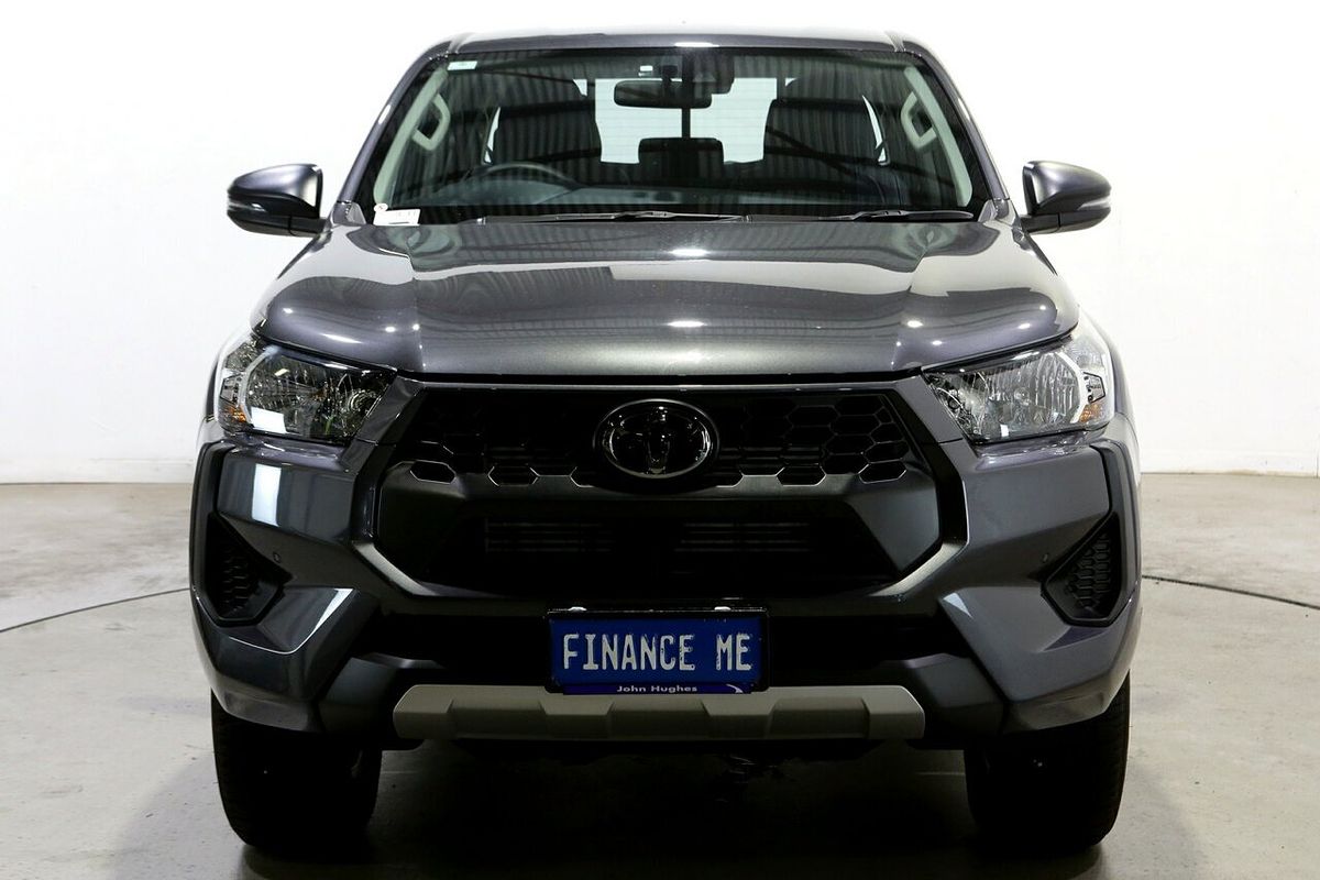 2025 Toyota Hilux SR 48V GUN126R 4X4