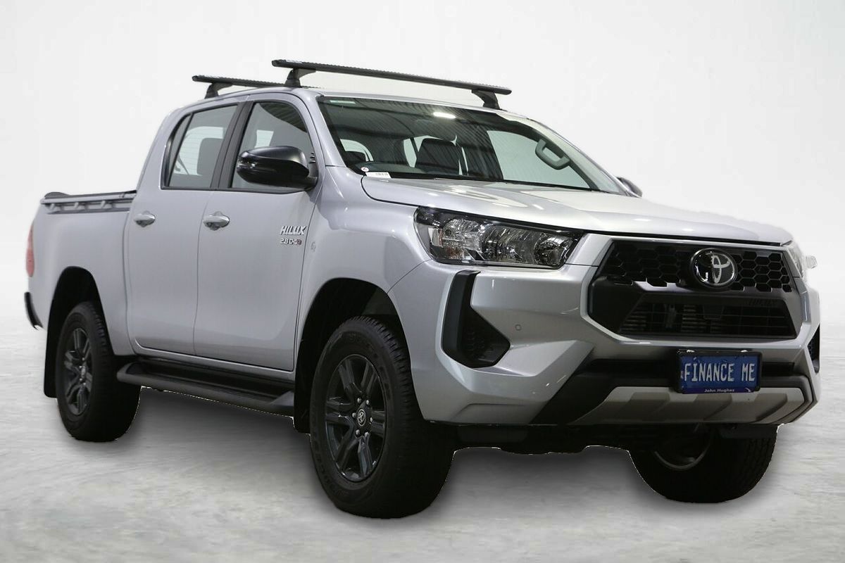 2025 Toyota Hilux SR GUN126R 4X4