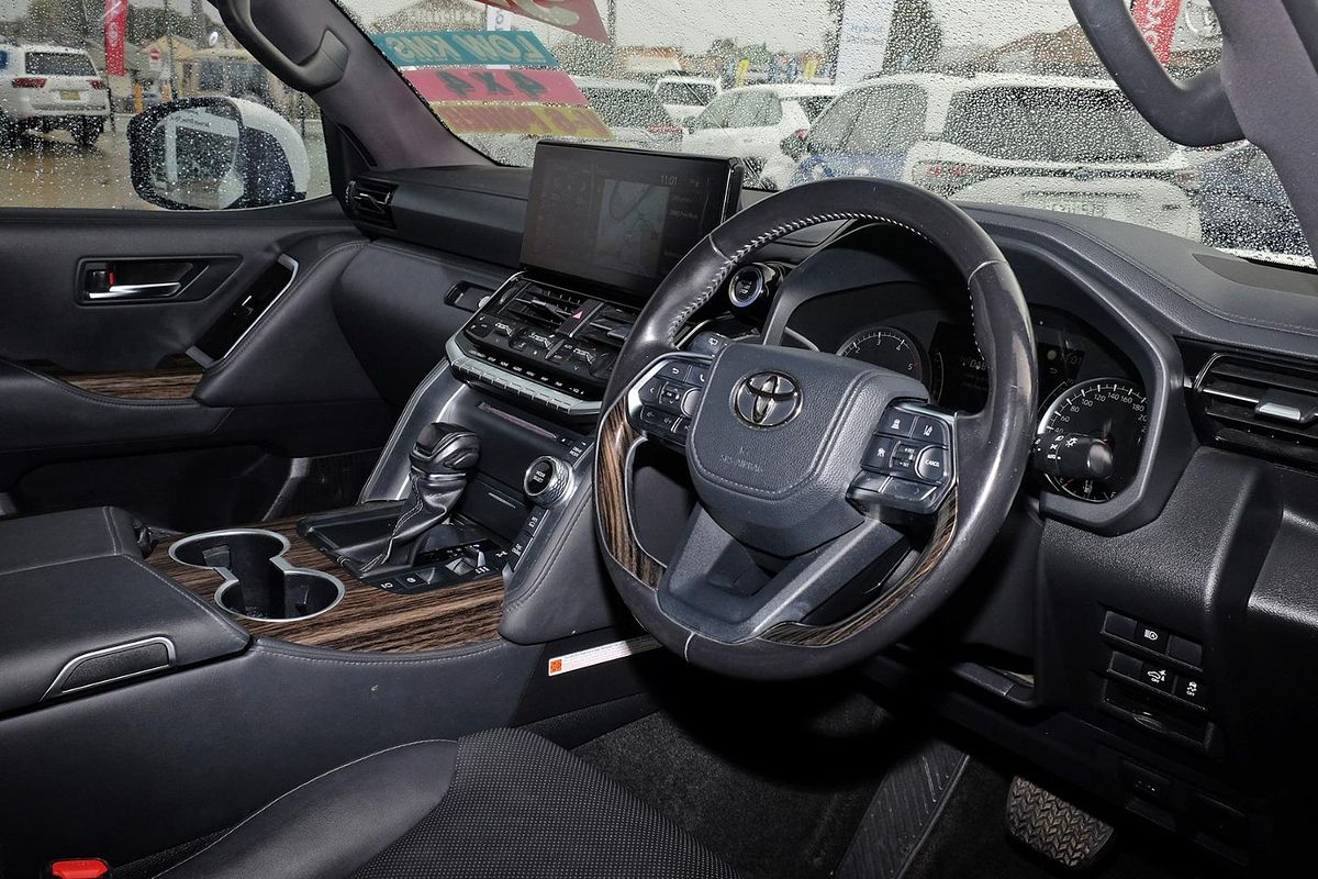 2022 Toyota Landcruiser VX FJA300R