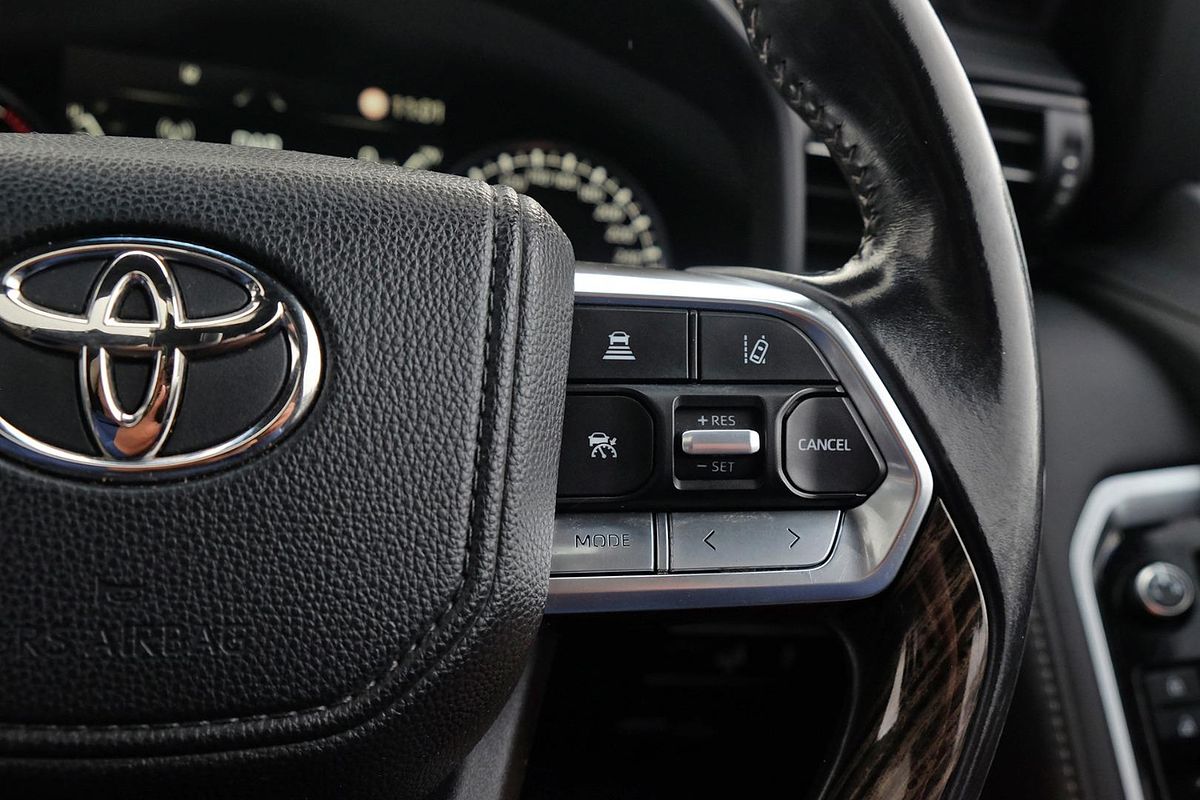 2022 Toyota Landcruiser VX FJA300R