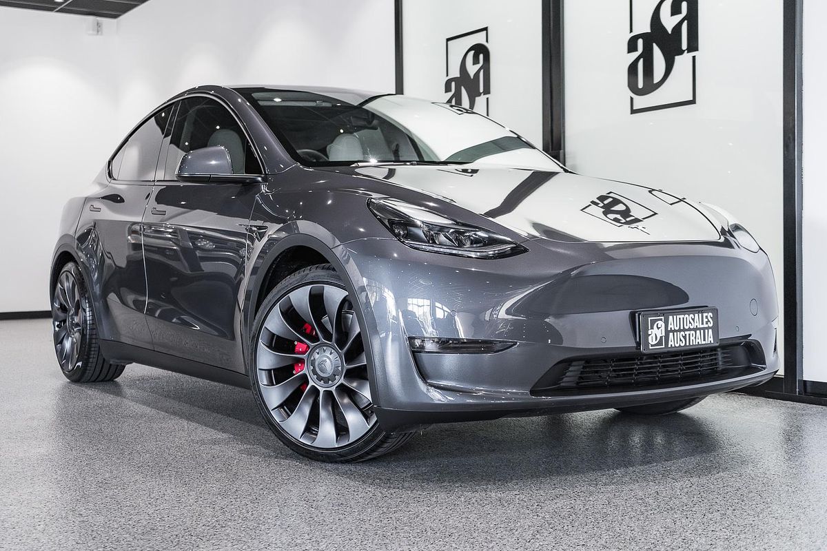 2023 Tesla Model Y Performance