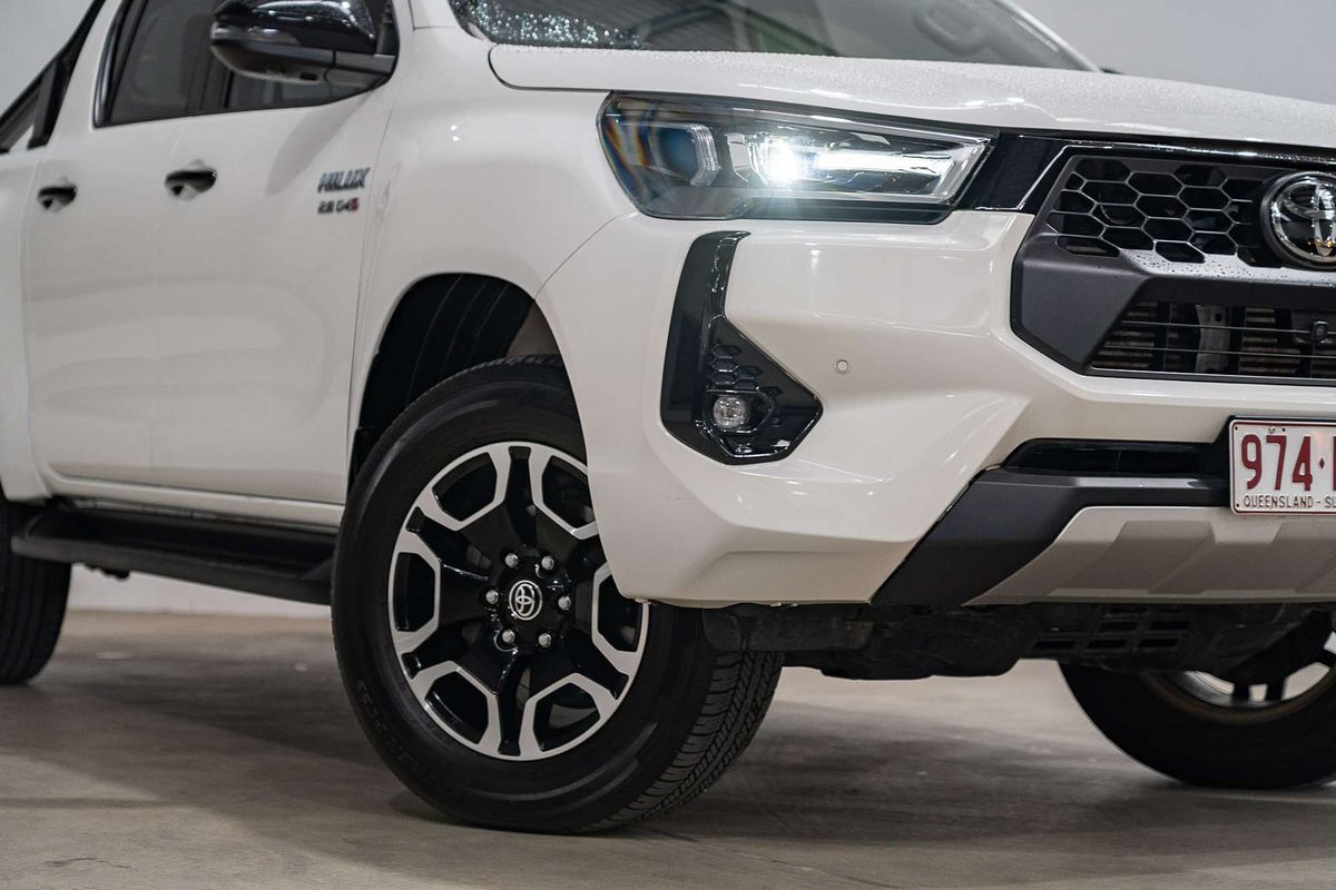 2024 Toyota Hilux SR5 48V GUN126R 4X4